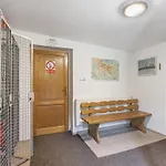 בקתה Anenske Udoli By Interhome הַרָכוֹב
